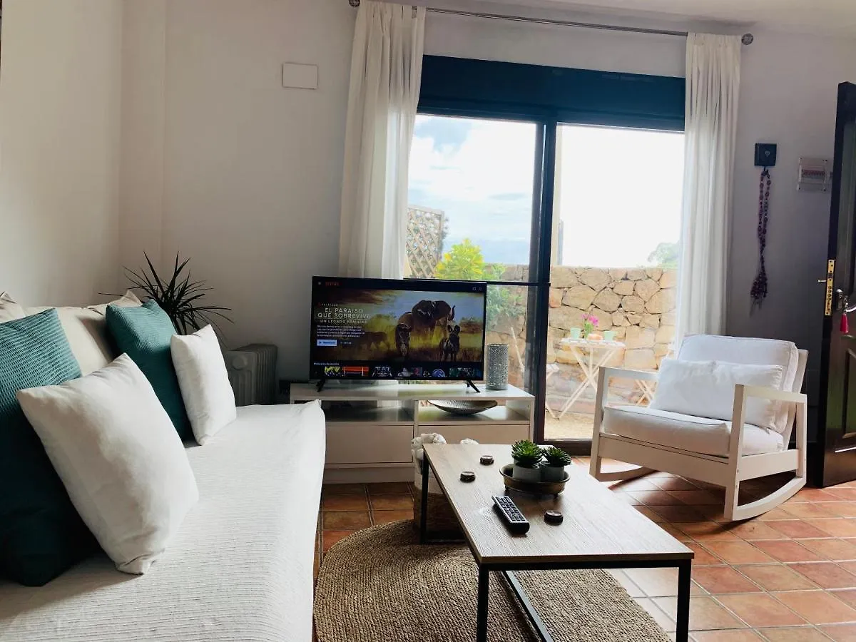 Apartment La Pena Rojo Wifi Tarifa 0*,  Spanyolország